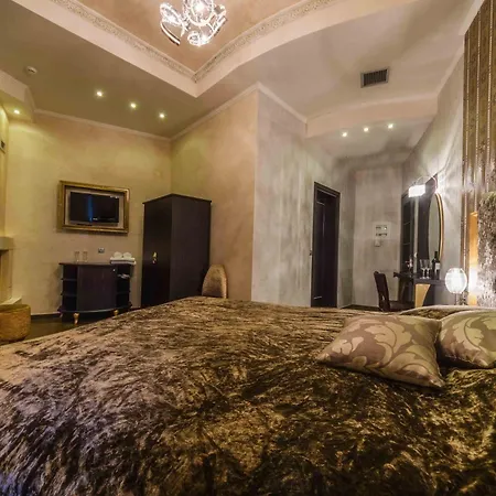 Ξενοδοχείο Chateau Rond Boutique & Káto Loutrákion