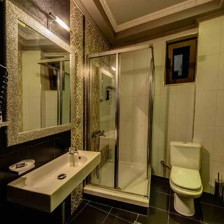 Chateau Rond Boutique & 酒店 Káto Loutrákion