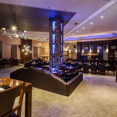 Chateau Rond Boutique & 3*